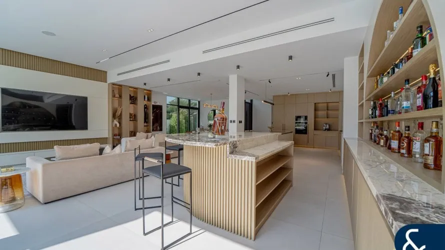 Villa de 5 chambres à DAMAC Hills (Akoya by DAMAC), UAE No. 1360 № 2