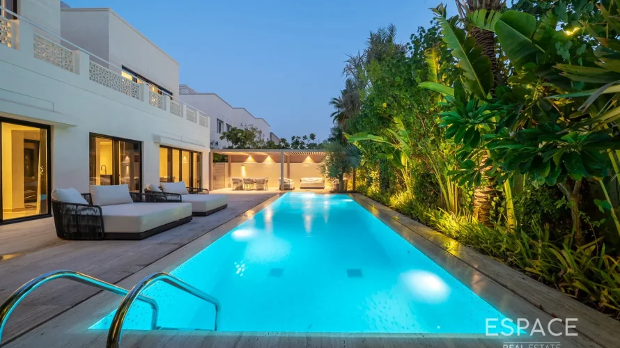 Villa de 4 chambres à Meadows, UAE No. 1020 № 18