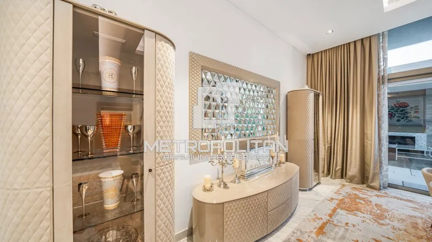 Villa de 5 chambres à District One, UAE No. 1230 № 5