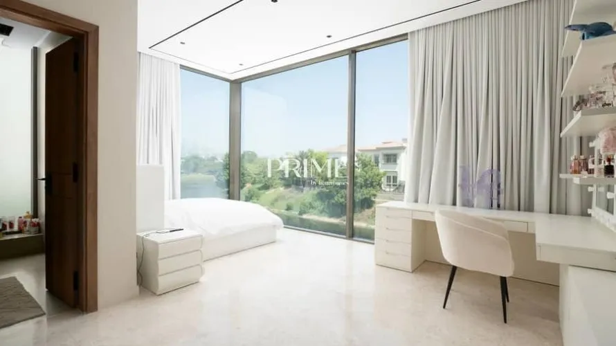 Villa de 6 chambres à Jumeirah Park, UAE No. 950 № 17