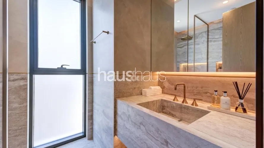 Villa de 5 chambres à Jumeirah Islands, UAE No. 785 № 24