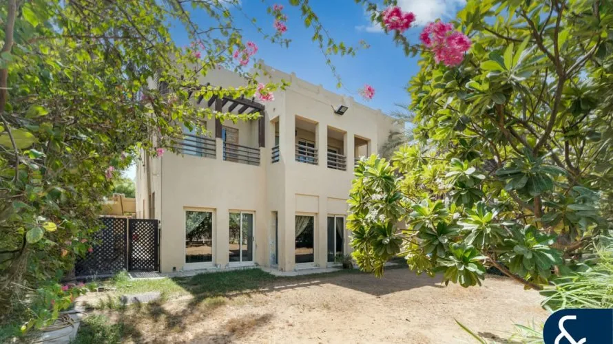 Villa de 5 chambres à Meadows, UAE No. 1320