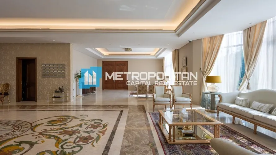 Villa de 7 chambres à Khalifa City, UAE No. 1341 № 5