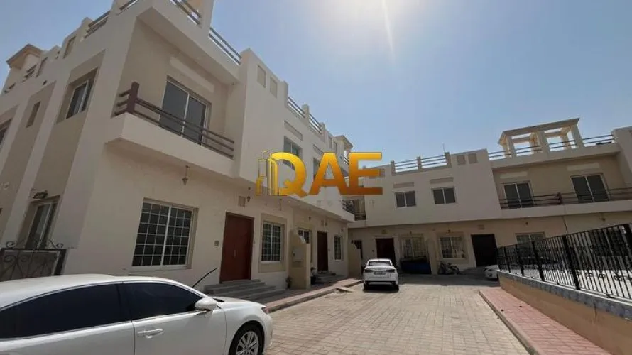 Villa de 4 chambres à Mirdif, UAE No. 403 № 18