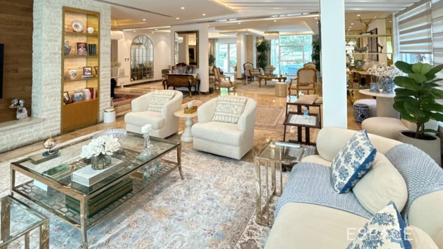 Villa de 5 chambres à Green Community Motor City, UAE No. 1201