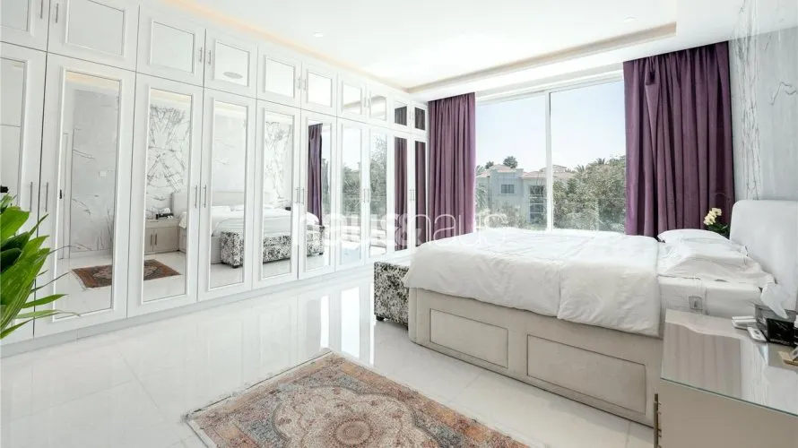 Villa de 4 chambres à Jumeirah Islands, UAE No. 772 № 10