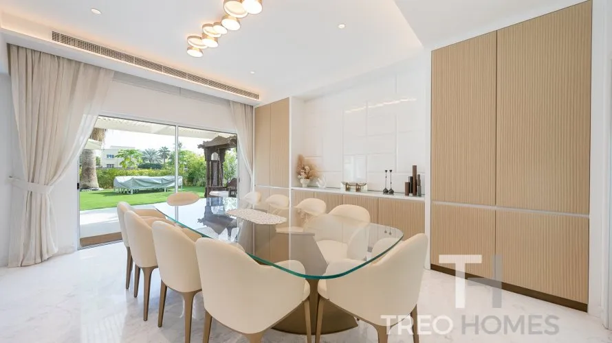 Villa de 5 chambres à Meadows, UAE No. 644 № 4