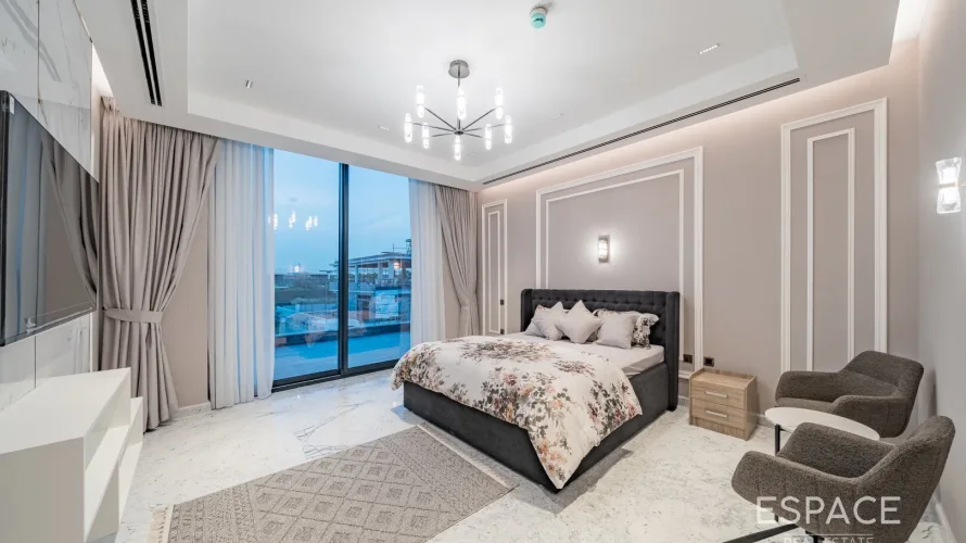 Villa de 6 chambres à Parkway Vistas, UAE No. 1192 № 16