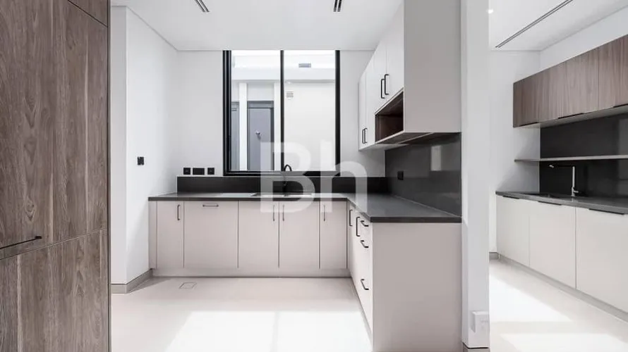 Villa de 5 chambres à Tilal Al Ghaf, UAE No. 975 № 23