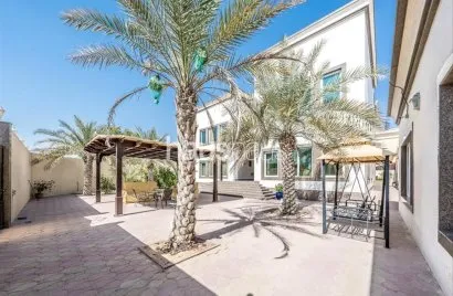 Villa de 7 chambres à Al Khawaneej, UAE No. 825