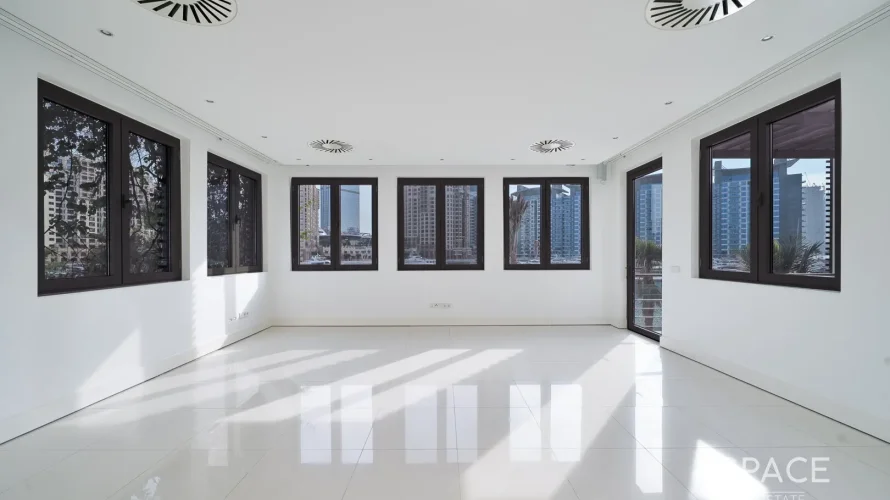 Villa de 6 chambres à Palm Jumeirah, UAE No. 1405