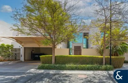 Villa de 5 chambres à Meydan, UAE No. 1308