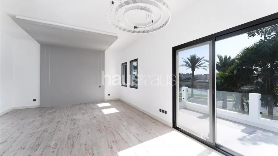 Villa de 6 chambres à Meadows, UAE No. 763 № 17