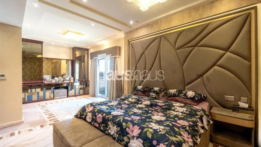 Villa de 6 chambres à Meadows, UAE No. 795 № 17