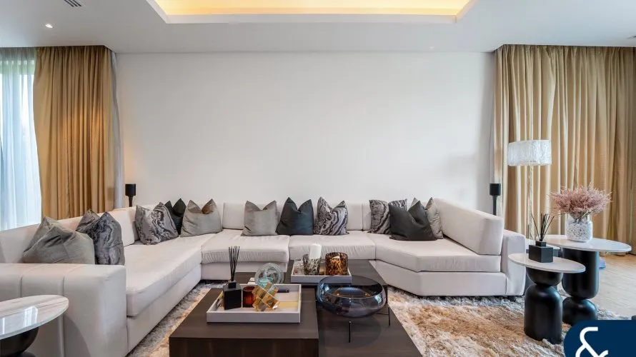 Villa de 5 chambres à Jumeirah Golf Estates, UAE No. 1326 № 7