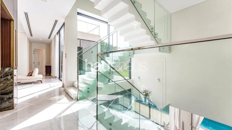 Villa de 4 chambres à Al Barari, UAE No. 784 № 13