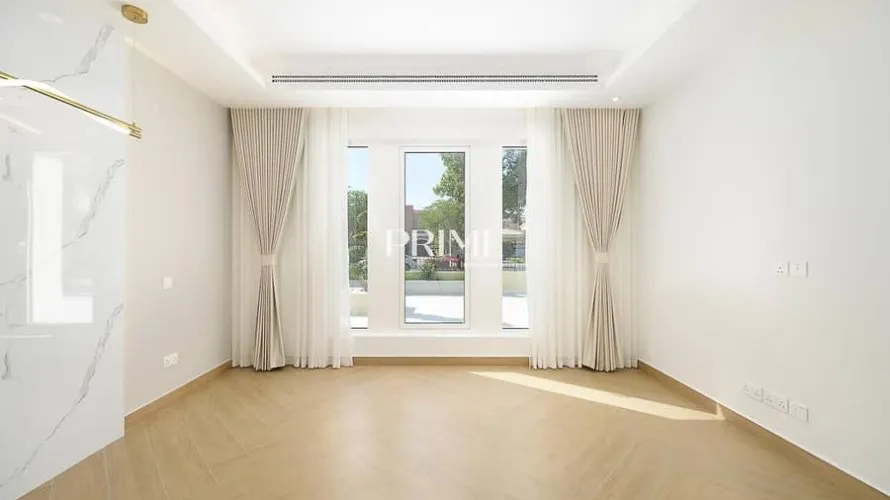 Villa de 5 chambres à Arabian Ranches, UAE No. 960 № 2