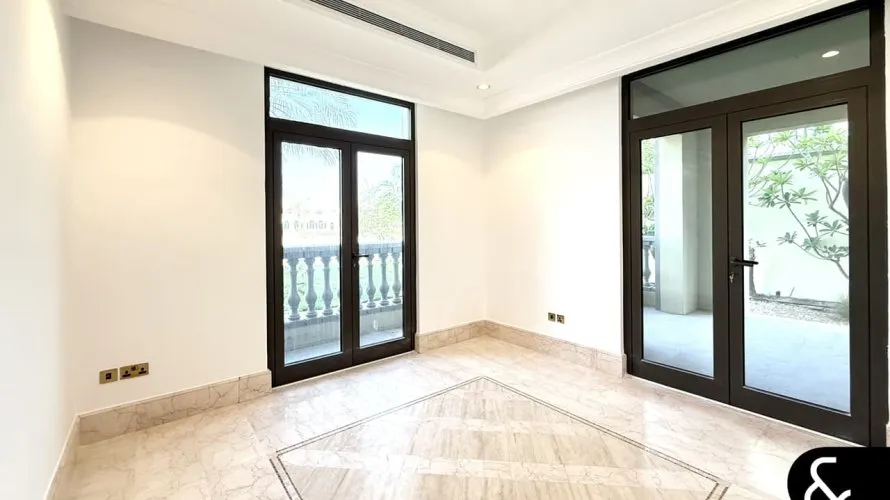 Villa de 6 chambres à Signature Villas, UAE No. 1303 № 11