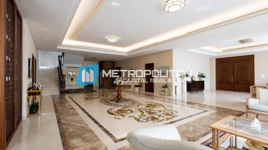 Villa de 7 chambres à Khalifa City, UAE No. 1341 № 6