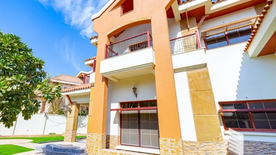 Villa de 5 chambres à The Mansions, UAE No. 306 № 26