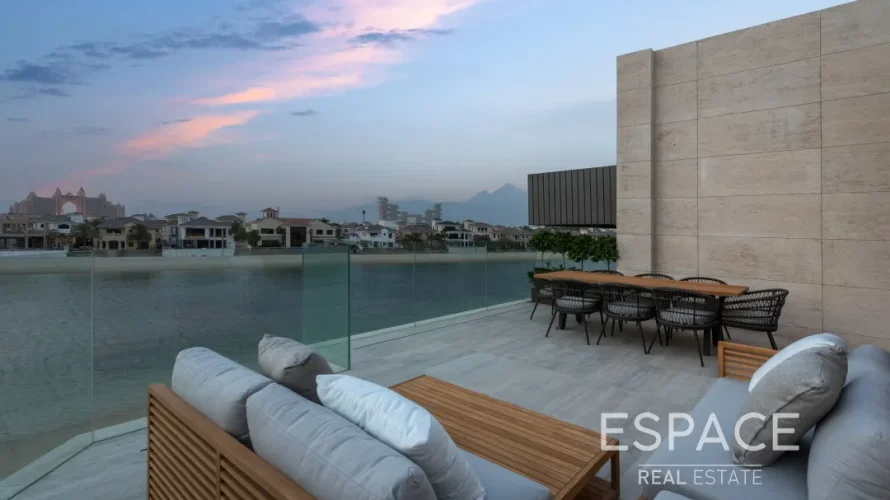 Villa de 5 chambres à Palm Jumeirah, UAE No. 1057 № 12