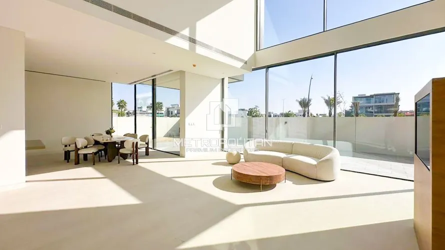 Villa de 5 chambres à Nad Al Sheba 1, UAE No. 1263