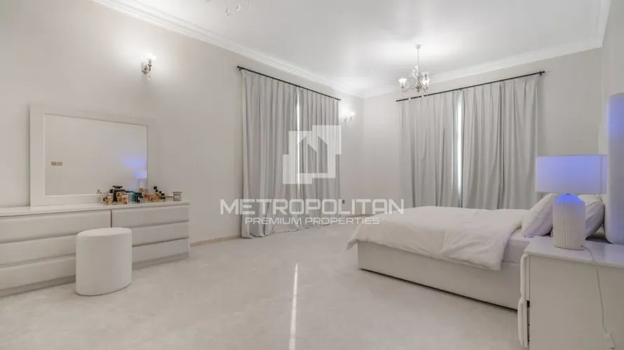 Villa de 5 chambres à Al Barsha, UAE No. 1269 № 13