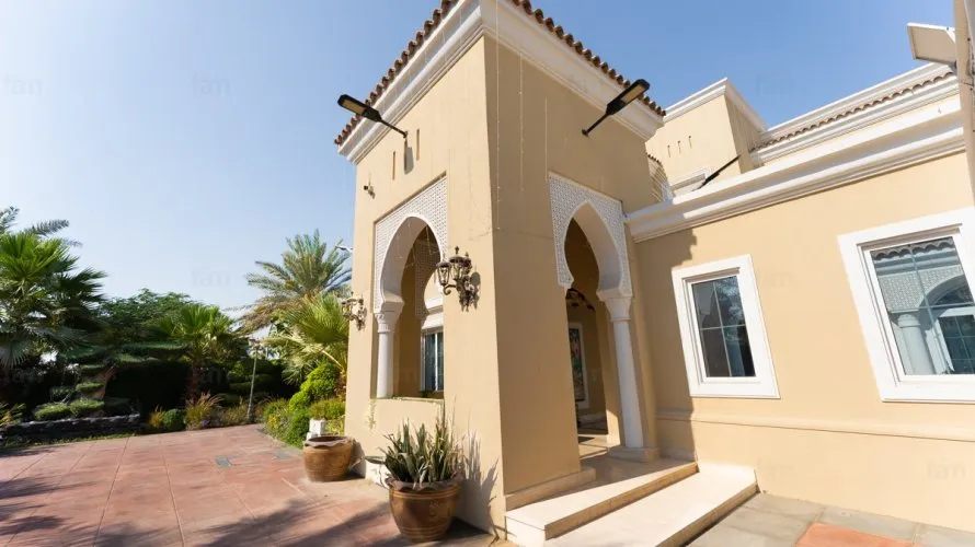 Villa de 6 chambres à Dubai, UAE No. 1343