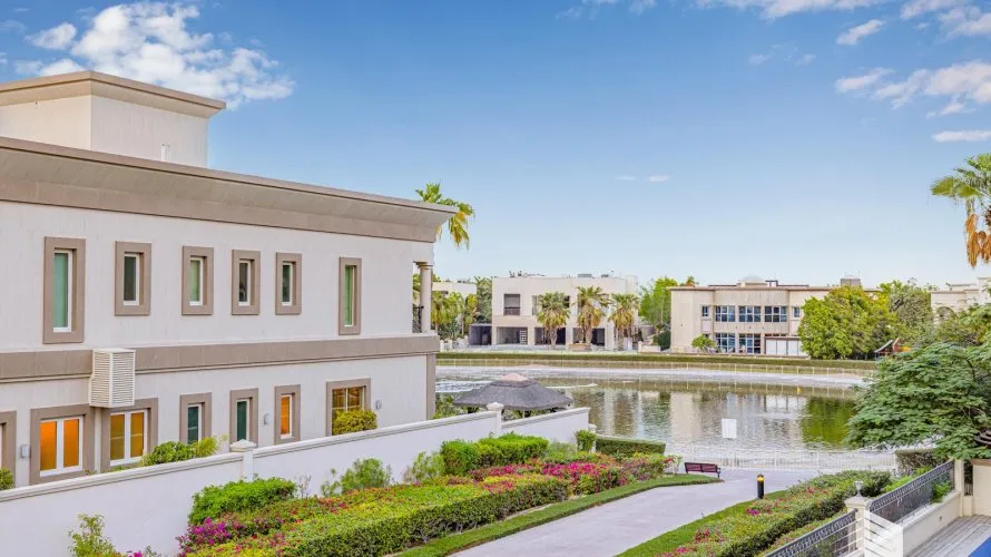 Villa de 6 chambres à Sector W, UAE No. 321 № 16