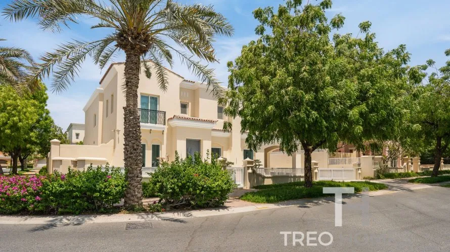 Villa de 6 chambres à Arabian Ranches, UAE No. 687