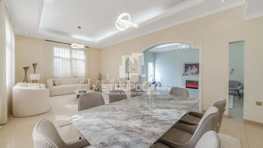 Villa de 5 chambres à Al Barsha, UAE No. 1269 № 4