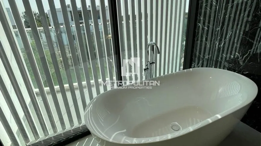 Villa de 5 chambres à Al Barari, UAE No. 1246 № 11