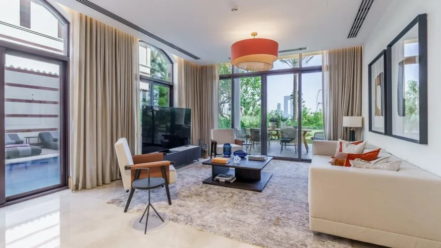 Villa de 5 chambres à Dubai, UAE No. 438 № 12