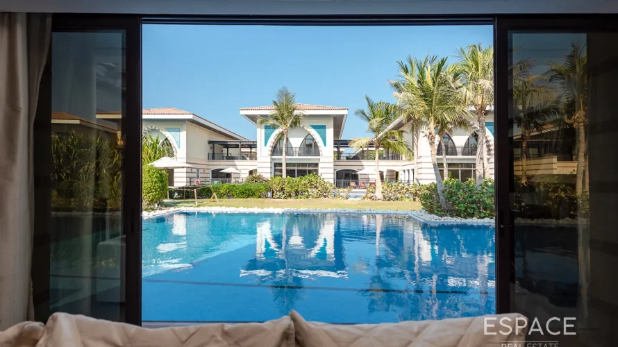 Villa de 4 chambres à Palm Jumeirah, UAE No. 1036 № 12