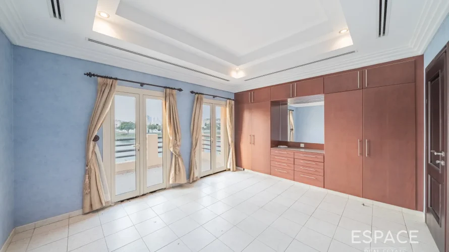 Villa de 5 chambres à Meadows 8, UAE No. 1203 № 6