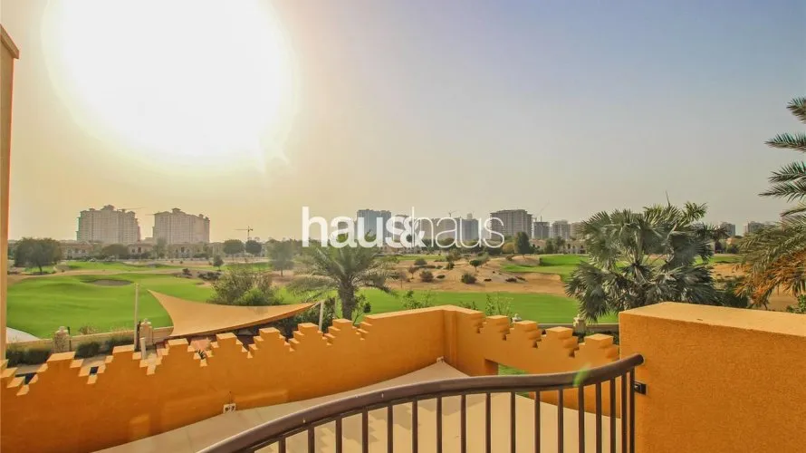 Villa de 6 chambres à Dubai Sports City, UAE No. 782 № 25