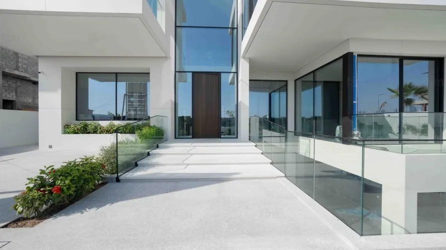 Villa de 5 chambres à Dubai, UAE No. 761