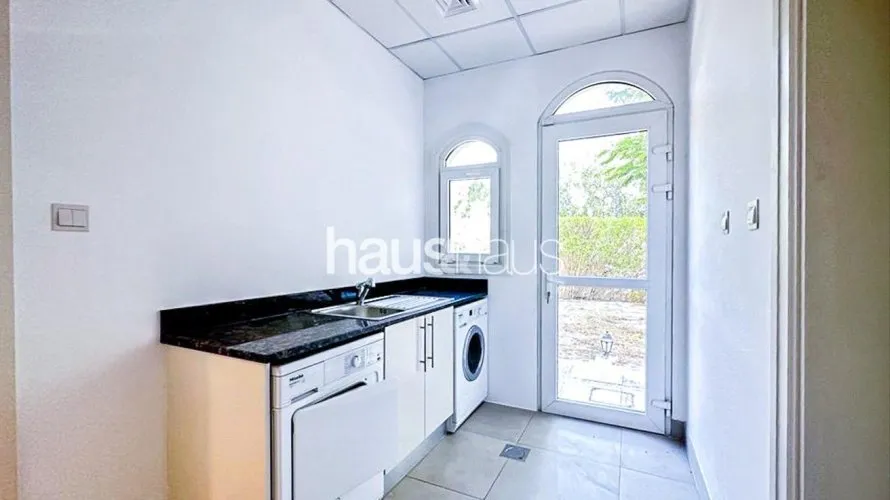 Villa de 4 chambres à Jumeirah Golf Estates, UAE No. 834 № 18