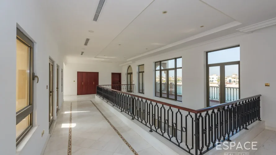 Villa de 6 chambres à Palm Jumeirah, UAE No. 1042 № 7