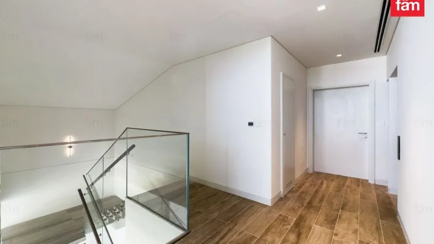 Villa de 5 chambres à Dubai, UAE No. 1212 № 19