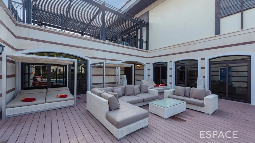 Villa de 4 chambres à Palm Jumeirah, UAE No. 1036 № 14