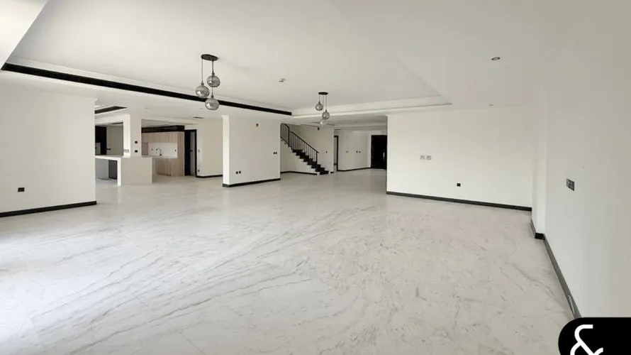 Villa de 6 chambres à Dubai Land, UAE No. 1606 № 5