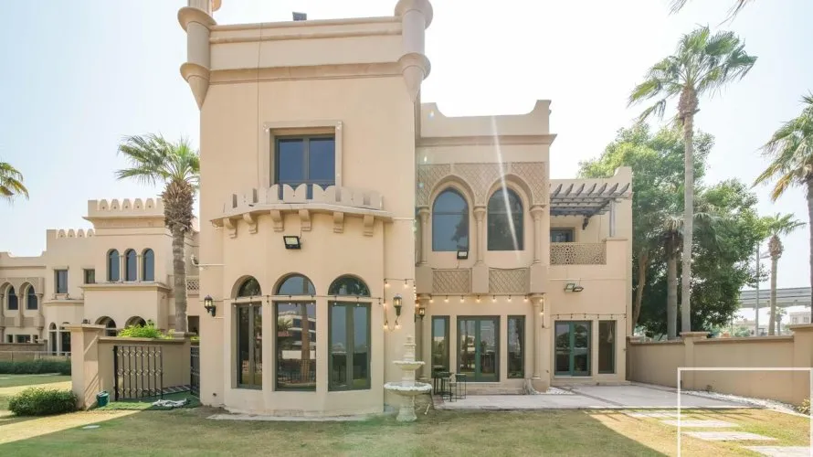 Villa de 4 chambres à Palm Jumeirah, UAE No. 1449 № 12
