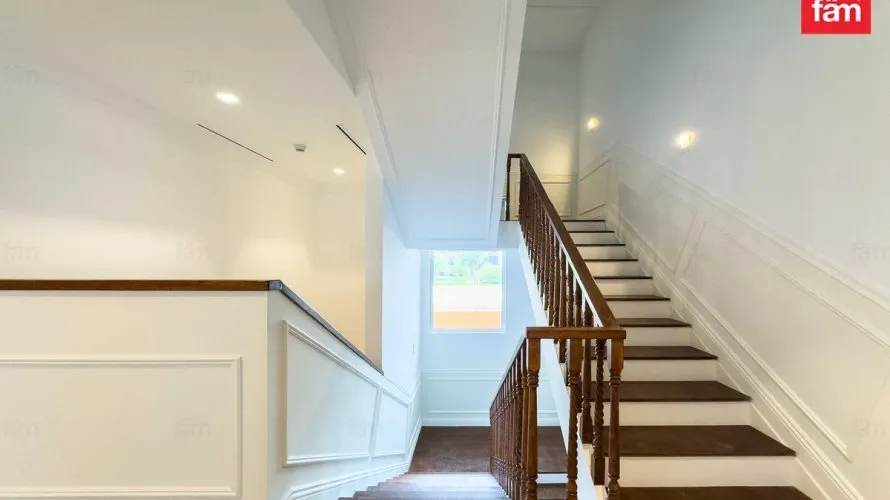 Maison de ville de 3 chambres à Dubai, UAE No. 978 № 4