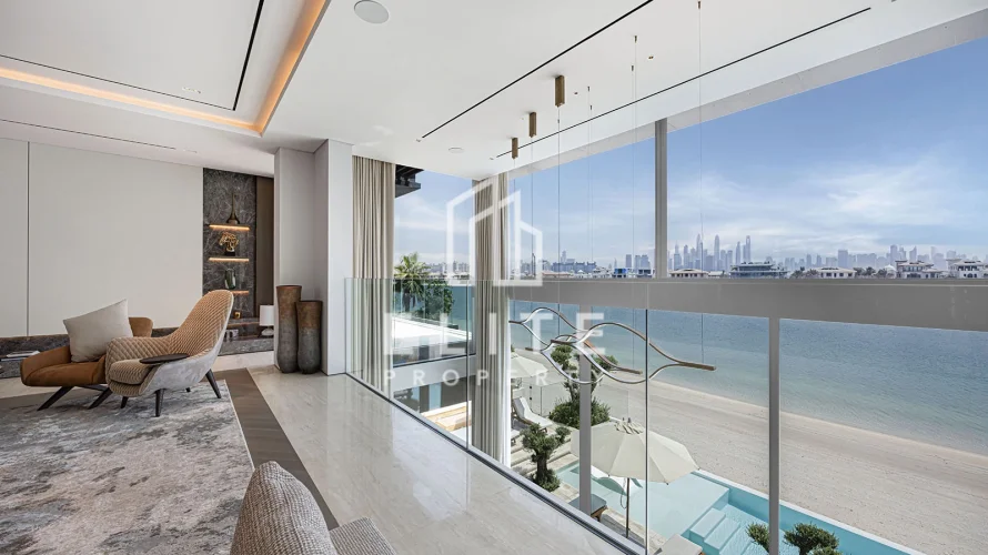 Villa de 6 chambres à Signature Villas, UAE No. 934 № 2