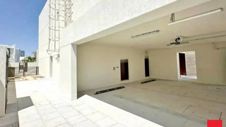 Villa de 4 chambres à Dubai, UAE No. 1133 № 2