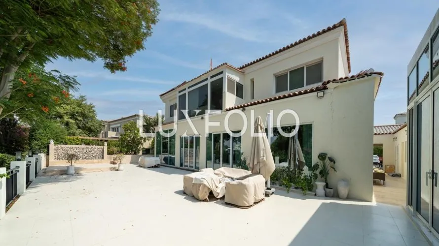 Villa de 5 chambres à Motor City, UAE No. 847 № 25