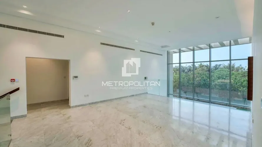 Villa de 6 chambres à District One, UAE No. 673 № 9