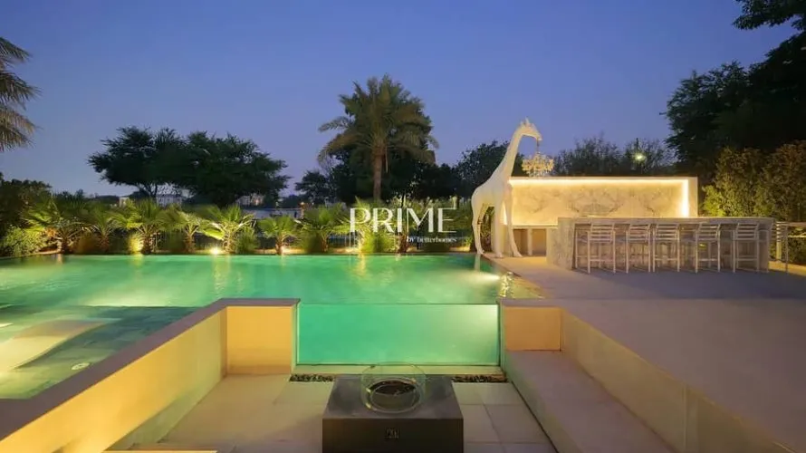 Villa de 4 chambres à Jumeirah Islands, UAE No. 959 № 15