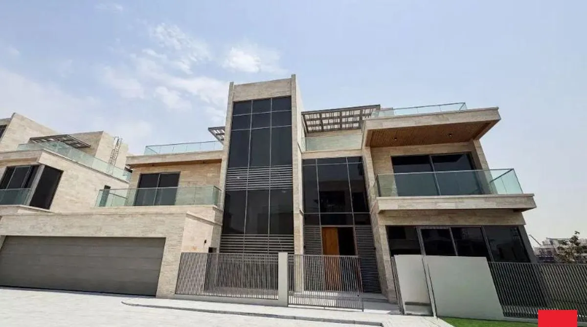 Villa de 7 chambres à Dubai, UAE No. 1713